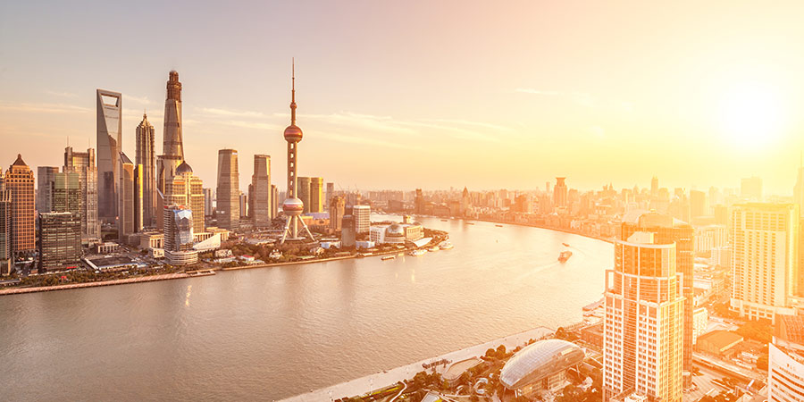 Enjoying dinner on a Shanghai city cruise
